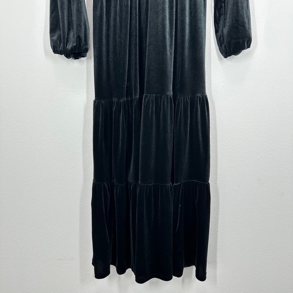 Knox Rose Black Velvet Long Sleeve Tiered Maxi Dress Size S V Neck Smocked Waist - Picture 6 of 8